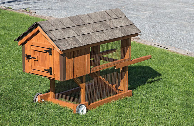 outdoor custom rabbit hutch on wheels